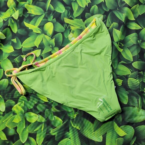 NWT Dippin' Daisy's Reversible Infinite Plaid String Bikini Bottom size Large - Picture 7 of 15